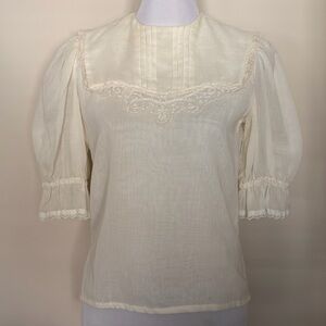 Vintage Gunne Sax Collared Ivory Blouse